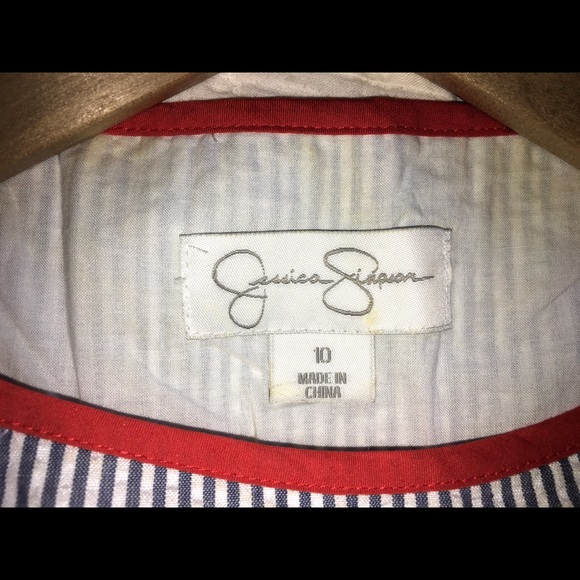 Seersucker, lined dress, size 8 - Picture 6 of 12